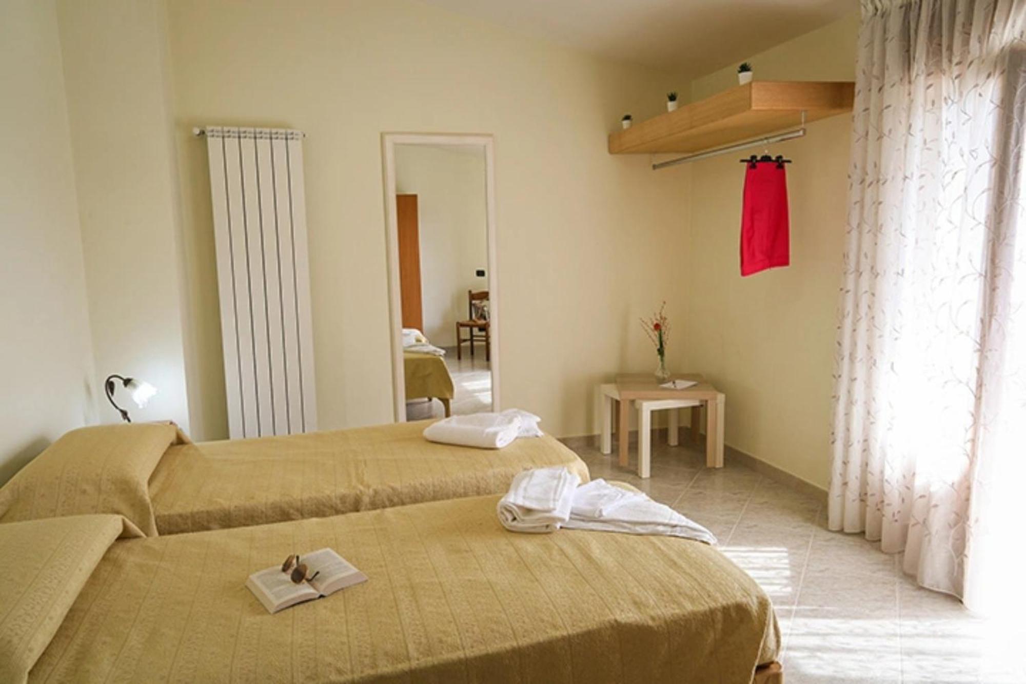 Mamaral Hotel Аджерола Екстериор снимка