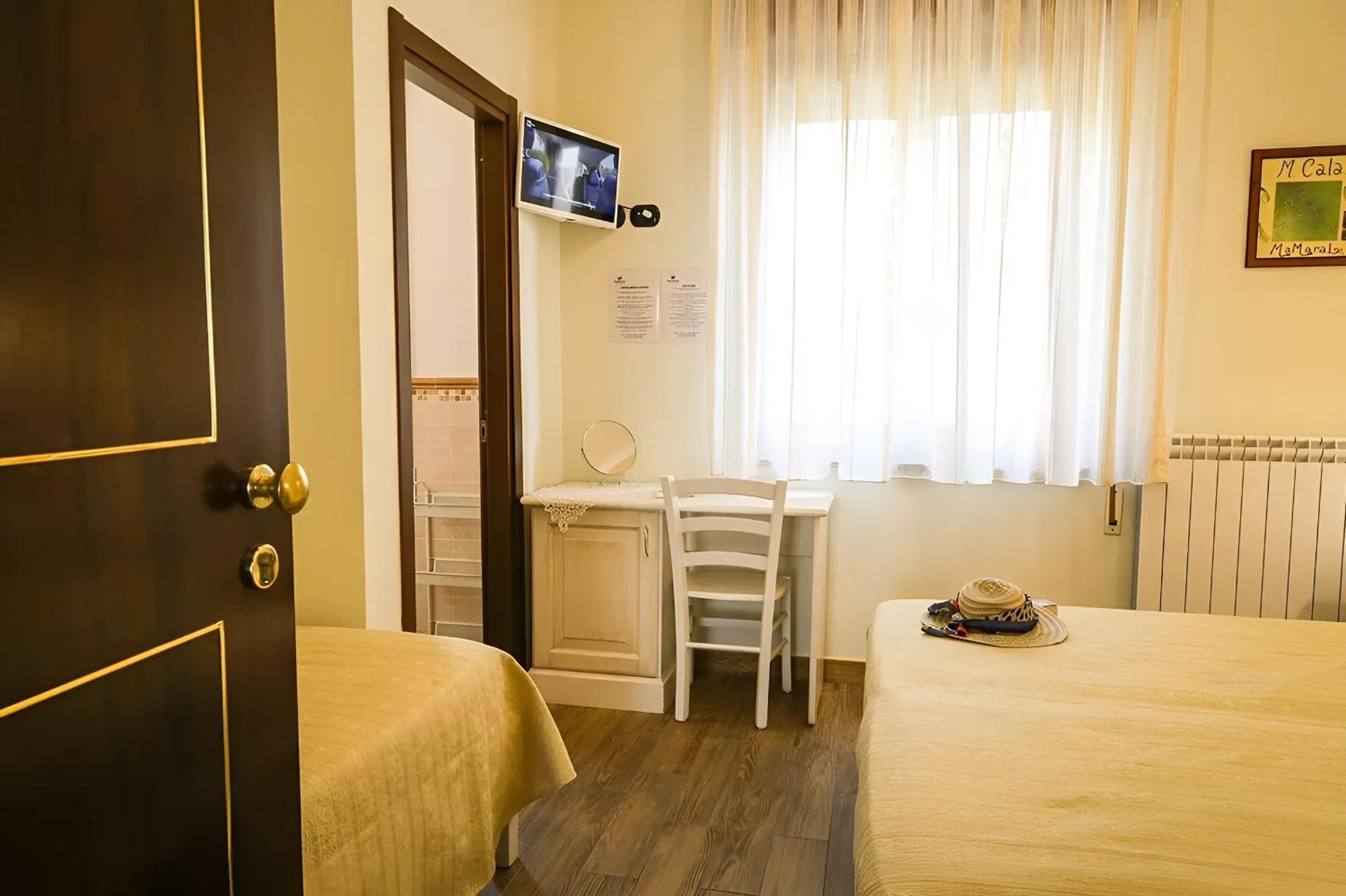Mamaral Hotel Аджерола Екстериор снимка